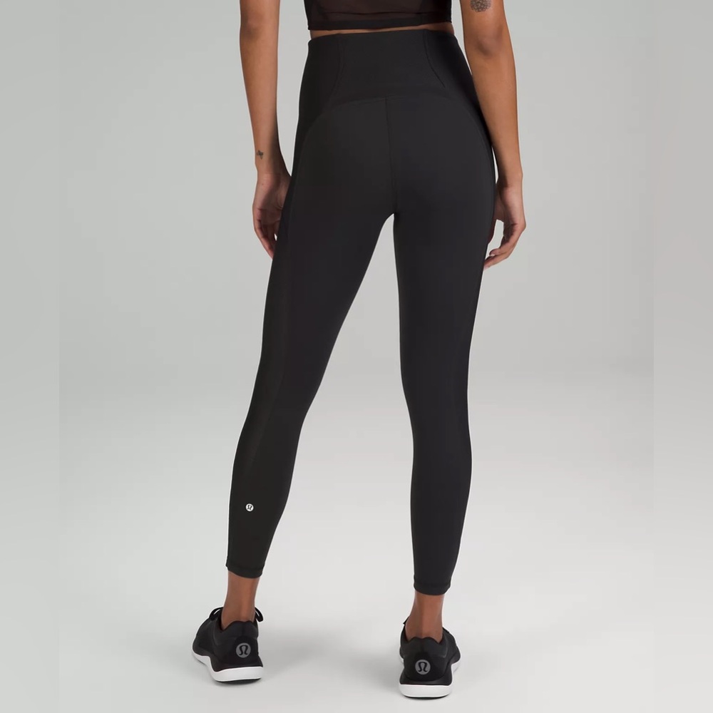 Lululemon🍋 Everlux and Mesh Super-High-Rise Training Tight 25 size 12 leggings